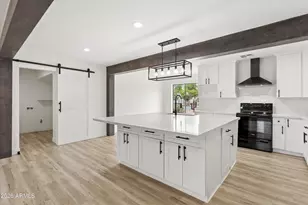 7201 N 16th Dr, Phoenix, AZ 85021 - Photo 1