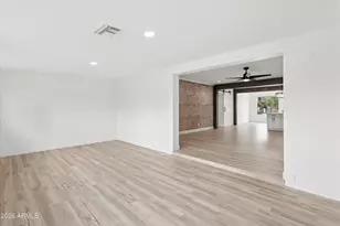 7201 N 16th Dr, Phoenix, AZ 85021 - Photo 11