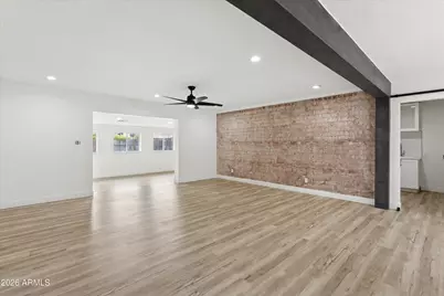 7201 N 16th Drive, Phoenix, AZ 85021 - Photo 9