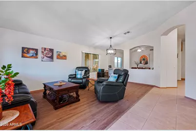 7919 W Rose Garden Lane, Peoria, AZ 85382 - Photo 5