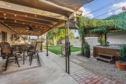 8543 E Jackrabbit Road, Scottsdale, AZ 85250 - Photo 23