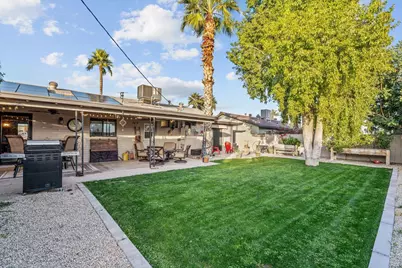 8543 E Jackrabbit Road, Scottsdale, AZ 85250 - Photo 17