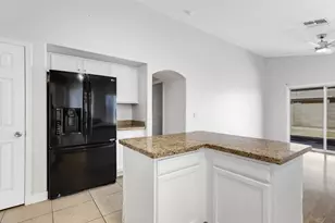 11518 W Paradise Dr, El Mirage, AZ 85335 - Photo 9
