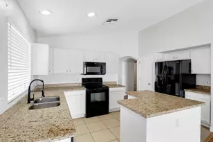 11518 W Paradise Dr, El Mirage, AZ 85335 - Photo 7
