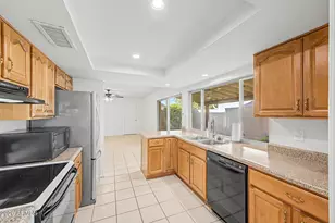 5323 W Mountain View Rd, Glendale, AZ 85302 - Photo 15