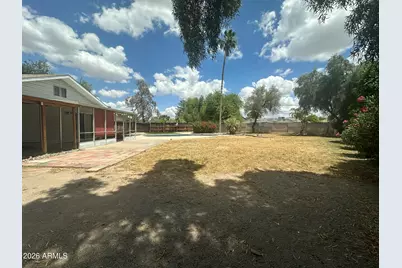 4926 W Joyce Circle, Glendale, AZ 85308 - Photo 13