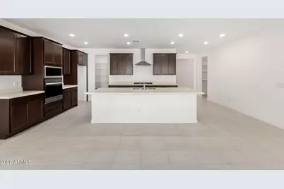 18588 W Tohono Drive, Goodyear, AZ 85338 - Photo 3