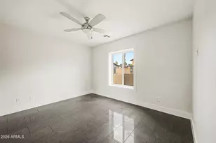 3233 N 37th St, Phoenix, AZ 85018 - Photo 17