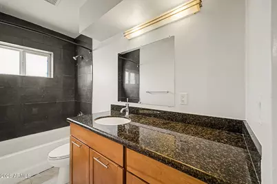 3233 N 37th Street #18, Phoenix, AZ 85018 - Photo 19