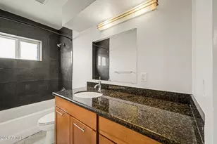3233 N 37th St, Phoenix, AZ 85018 - Photo 19