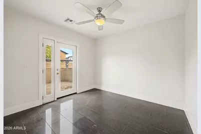 3233 N 37th Street #18, Phoenix, AZ 85018 - Photo 15