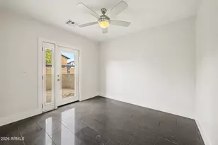 3233 N 37th St, Phoenix, AZ 85018 - Photo 15