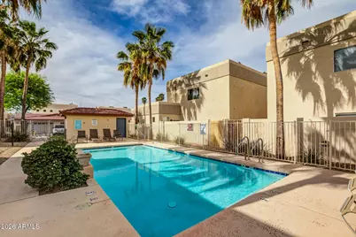 3233 N 37th Street #18, Phoenix, AZ 85018 - Photo 29