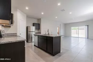 5206 E Gummite Dr, San Tan Valley, AZ 85143 - Photo 3