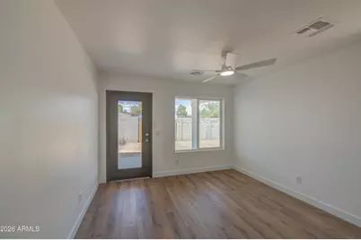 2922 E Le Marche Avenue, Phoenix, AZ 85032 - Photo 9