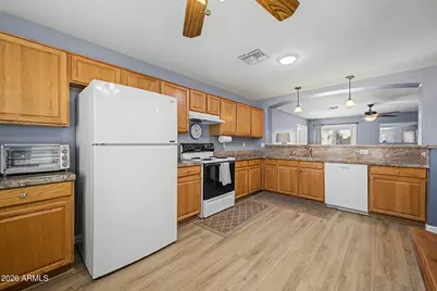 5184 W Morten Avenue, Glendale, AZ 85301 - Photo 11