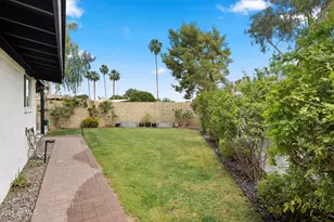 626 W Gibraltar Ln, Phoenix, AZ 85023 - Photo 17