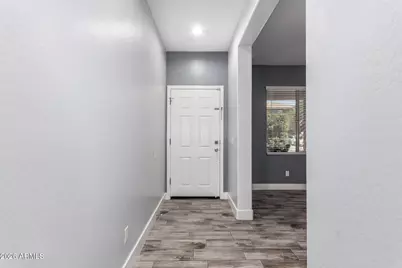 24649 W Sheraton Lane, Buckeye, AZ 85326 - Photo 11