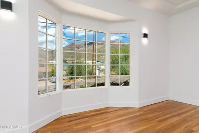 219 W Heiner Drive, Superior, AZ 85173 - Photo 9