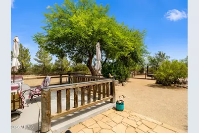 21909 W Beacon Lane, Wittmann, AZ 85361 - Photo 39