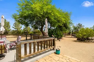 21909 W Beacon Ln, Wittmann, AZ 85361 - Photo 39