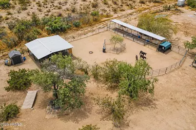 21909 W Beacon Lane, Wittmann, AZ 85361 - Photo 27