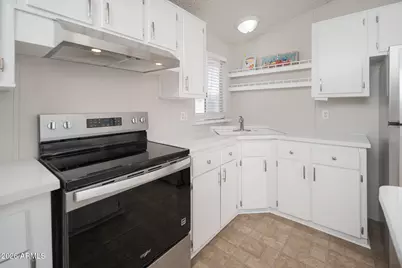 16208 W Vista Avenue, Litchfield Park, AZ 85340 - Photo 11