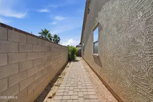 59 E Liberty Ln, Gilbert, AZ 85296 - Photo 23
