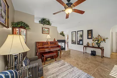 2996 E Agritopia Loop N, Gilbert, AZ 85296 - Photo 5