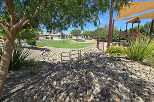 2522 E Fawn Dr, Phoenix, AZ 85042 - Photo 53