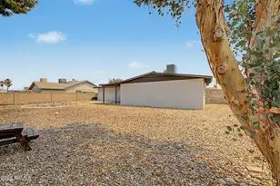 10448 W Seldon Ln, Peoria, AZ 85345 - Photo 31