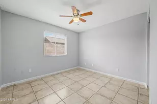 10448 W Seldon Ln, Peoria, AZ 85345 - Photo 23