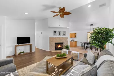 218 E Mohawk Drive, Flagstaff, AZ 86005 - Photo 5