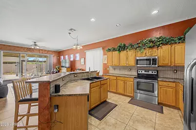 10102 W Riverside Avenue, Tolleson, AZ 85353 - Photo 15