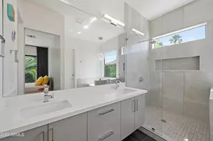 2935 E Mulberry Dr, Phoenix, AZ 85016 - Photo 19