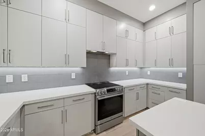 2935 E Mulberry Drive, Phoenix, AZ 85016 - Photo 9
