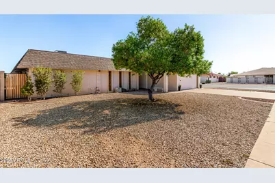 10441 W Twin Oaks Drive, Sun City, AZ 85351 - Photo 37