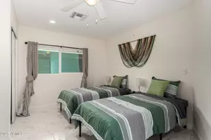 10441 W Twin Oaks Dr, Sun City, AZ 85351 - Photo 23