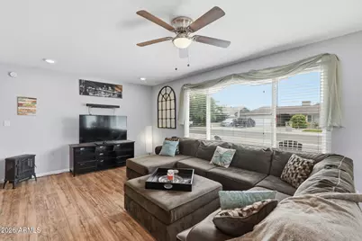 4822 N 64 Drive, Phoenix, AZ 85033 - Photo 5
