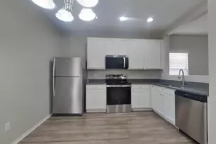 15441 W Cameron Dr, Surprise, AZ 85379 - Photo 5