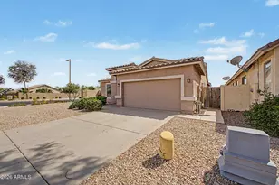73 E Mill Reef Dr, San Tan Valley, AZ 85143 - Photo 11