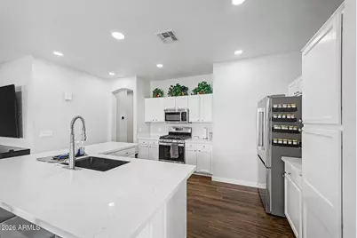 73 E Mill Reef Drive, San Tan Valley, AZ 85143 - Photo 15
