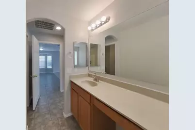 8830 W Toronto Way, Tolleson, AZ 85353 - Photo 7