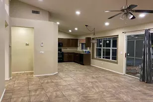 870 N Madrid Ln, Chandler, AZ 85226 - Photo 13