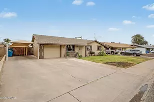 3613 W Echo Ln, Phoenix, AZ 85051 - Photo 1