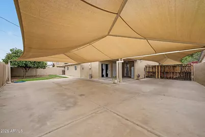 3613 W Echo Lane, Phoenix, AZ 85051 - Photo 27