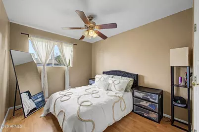 3613 W Echo Lane, Phoenix, AZ 85051 - Photo 19