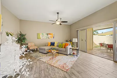 13852 N 109th Avenue, Sun City, AZ 85351 - Photo 3