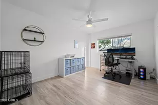 3221 E Andorra Dr, Phoenix, AZ 85032 - Photo 17