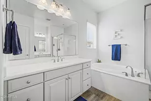 7637 S Barlow Dr, Gilbert, AZ 85298 - Photo 53